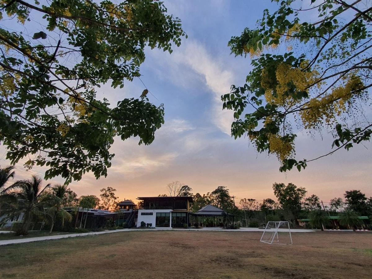 Phuphayot Resort Trang Exterior photo