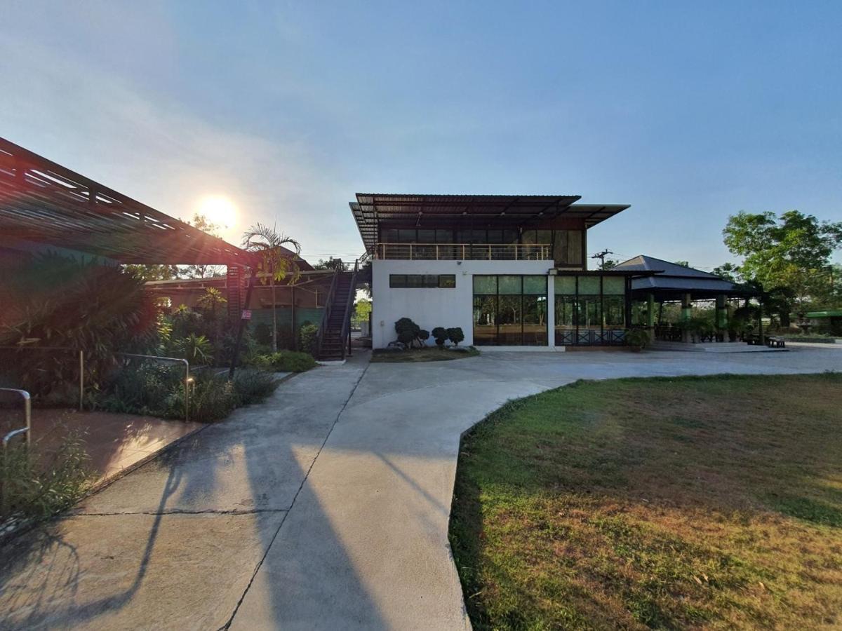 Phuphayot Resort Trang Exterior photo