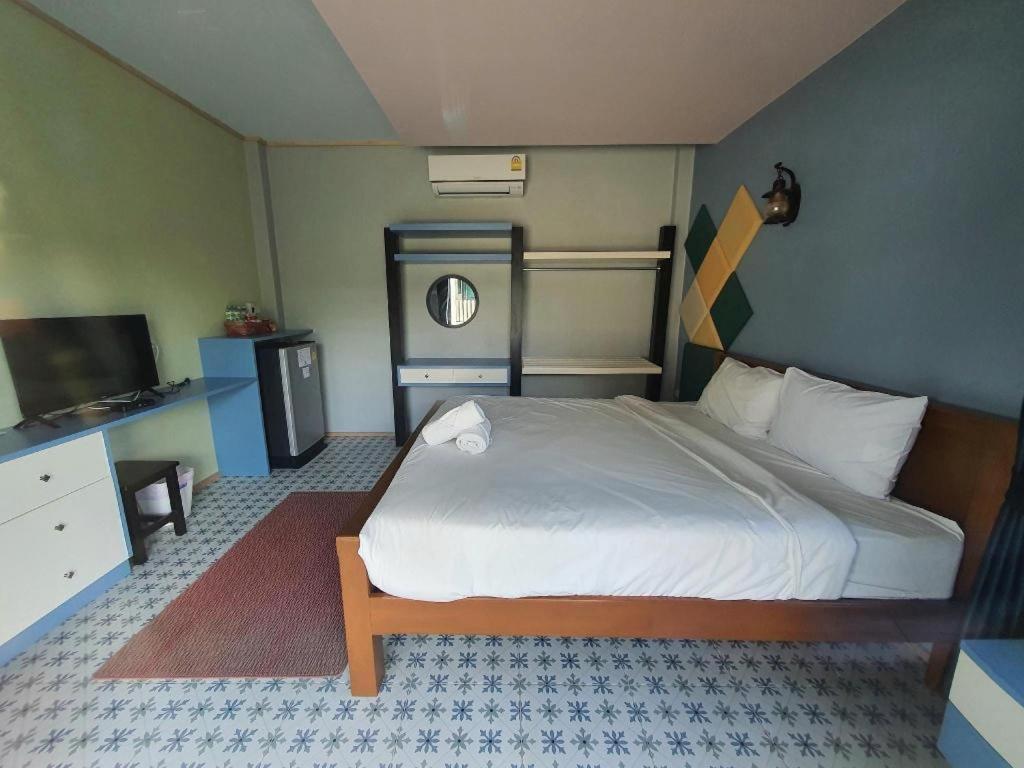 Phuphayot Resort Trang Exterior photo