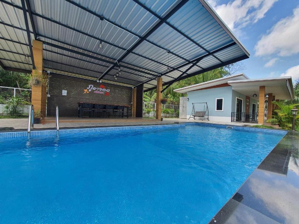 Phuphayot Resort Trang Exterior photo